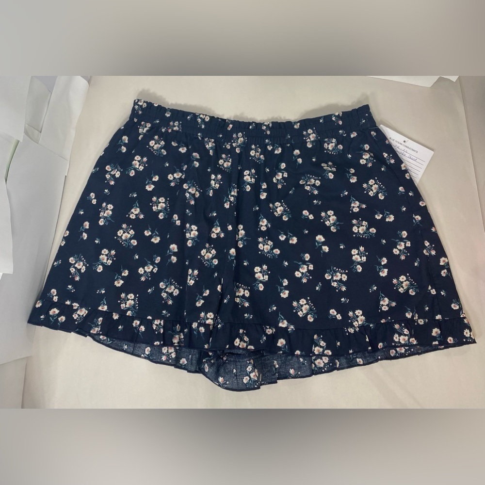 Simply Southern Floral Cotton Ruffle Hem Elastic Waist Shorts Size Large